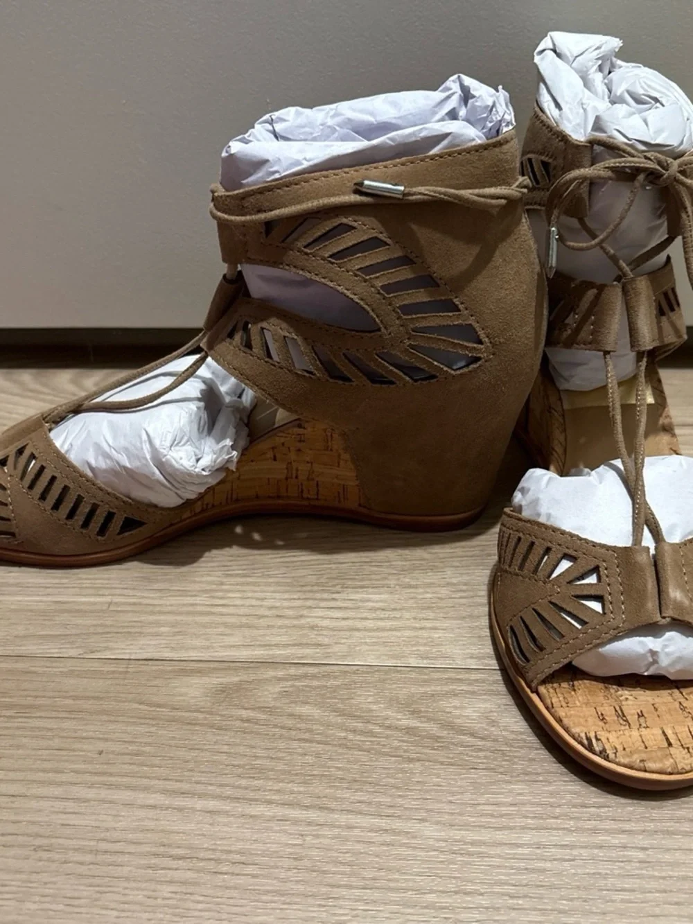 Dolce Vita Women’s Lace-Up Cutout Sandals - Tan